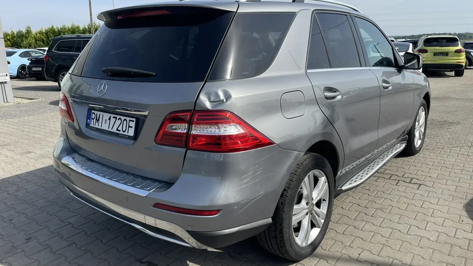 MERCEDES-BENZ ML -