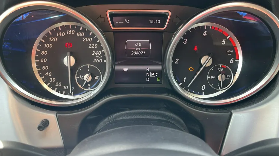 MERCEDES-BENZ ML -