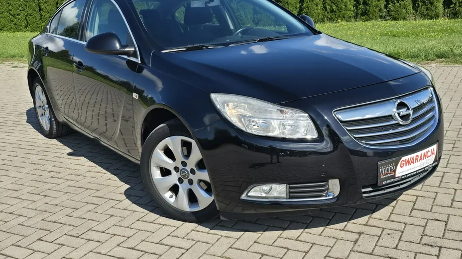 OPEL Insignia -