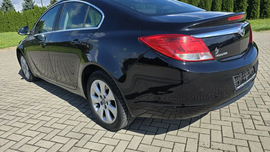 OPEL Insignia -