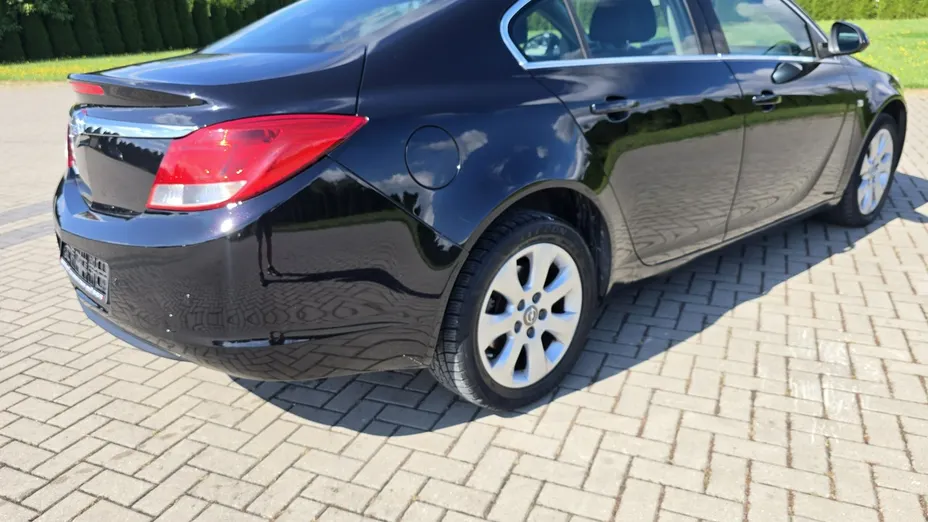 OPEL Insignia -