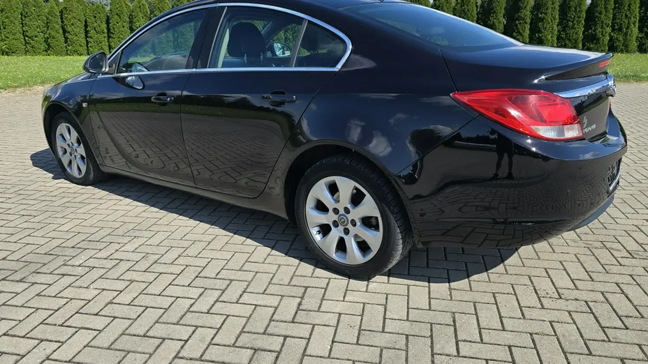 OPEL Insignia -