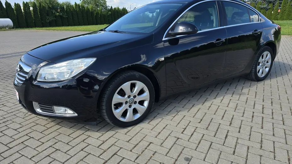OPEL Insignia -