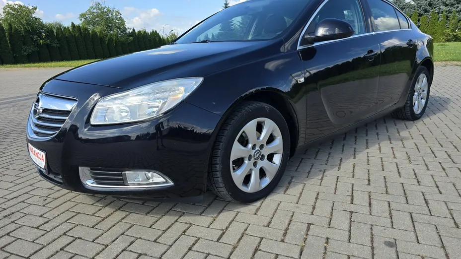 OPEL Insignia -