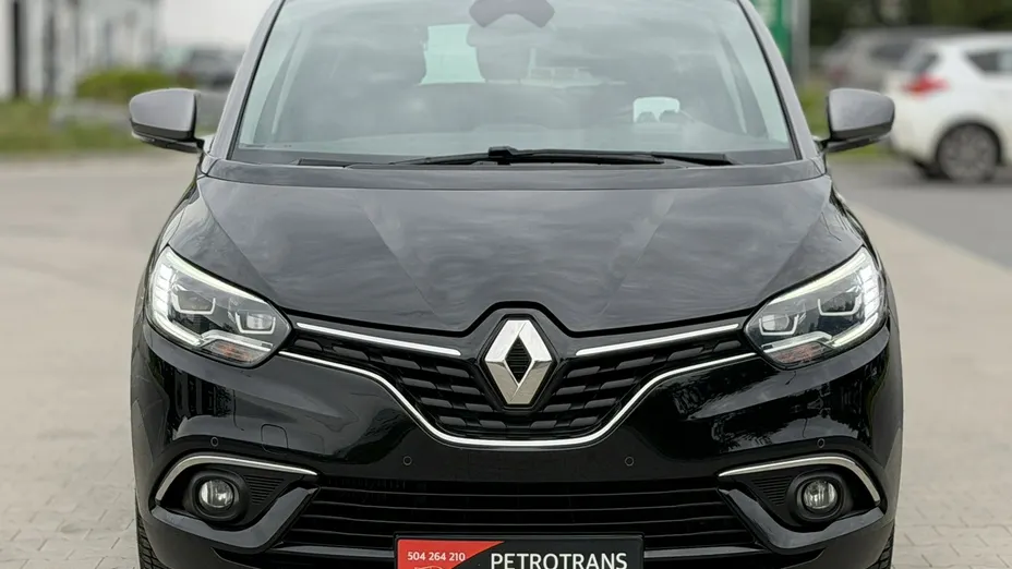 RENAULT Scenic -