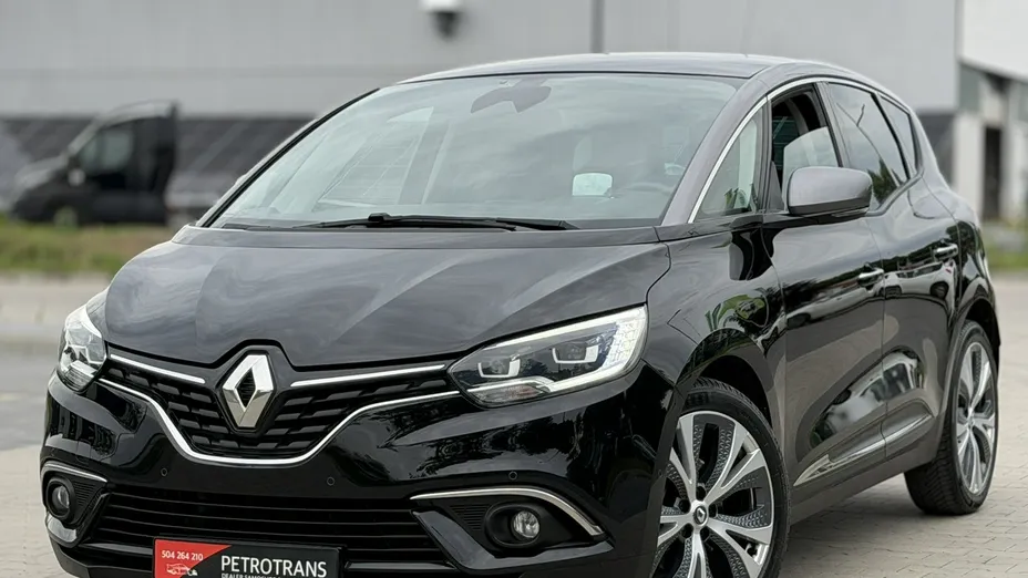 RENAULT Scenic -