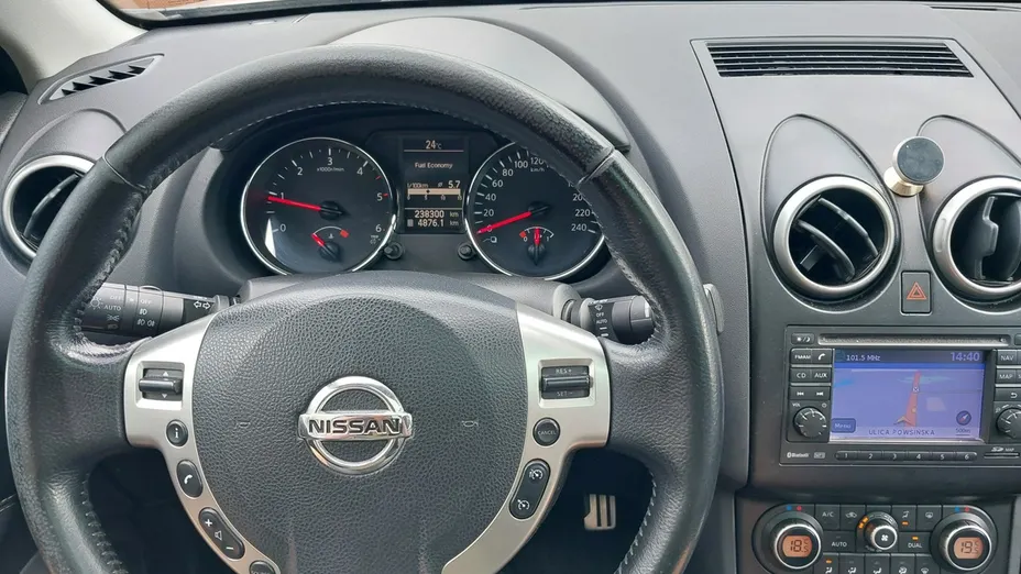 NISSAN Qashqai+2 -