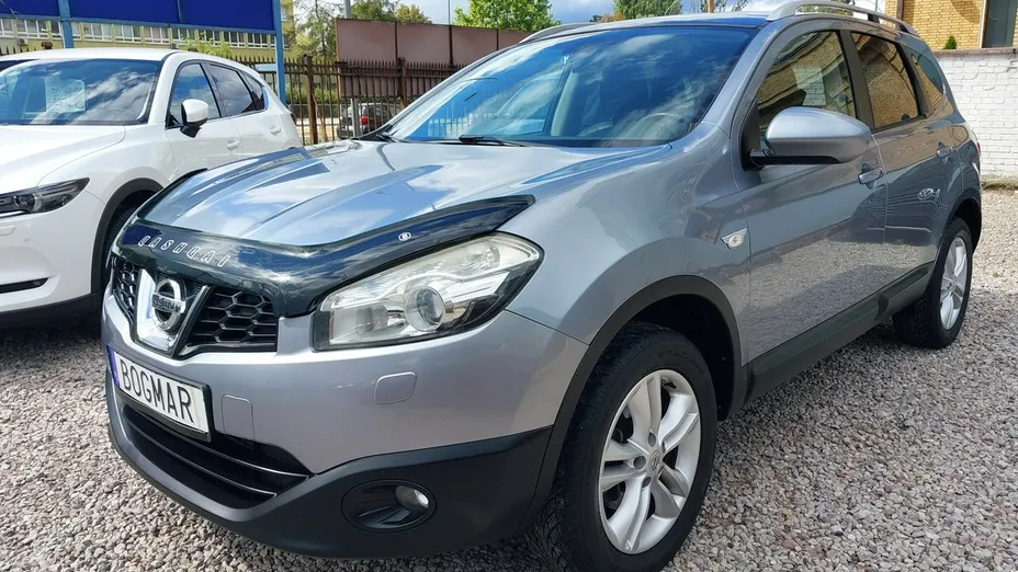 NISSAN Qashqai+2 -