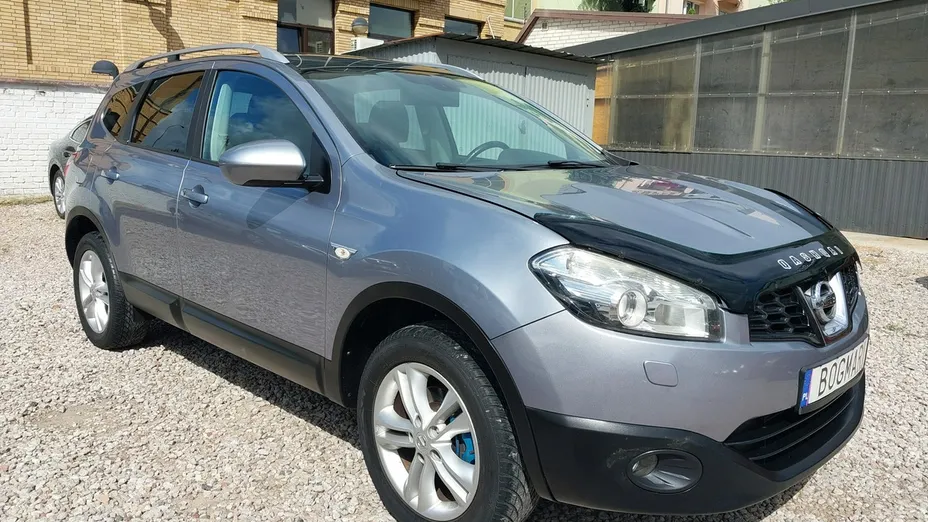 NISSAN Qashqai+2 -