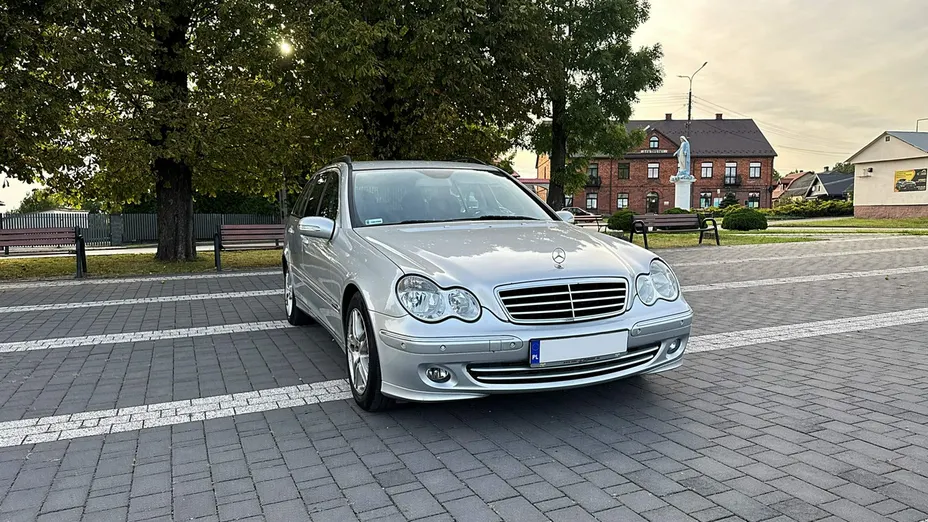 MERCEDES-BENZ C Klasa -