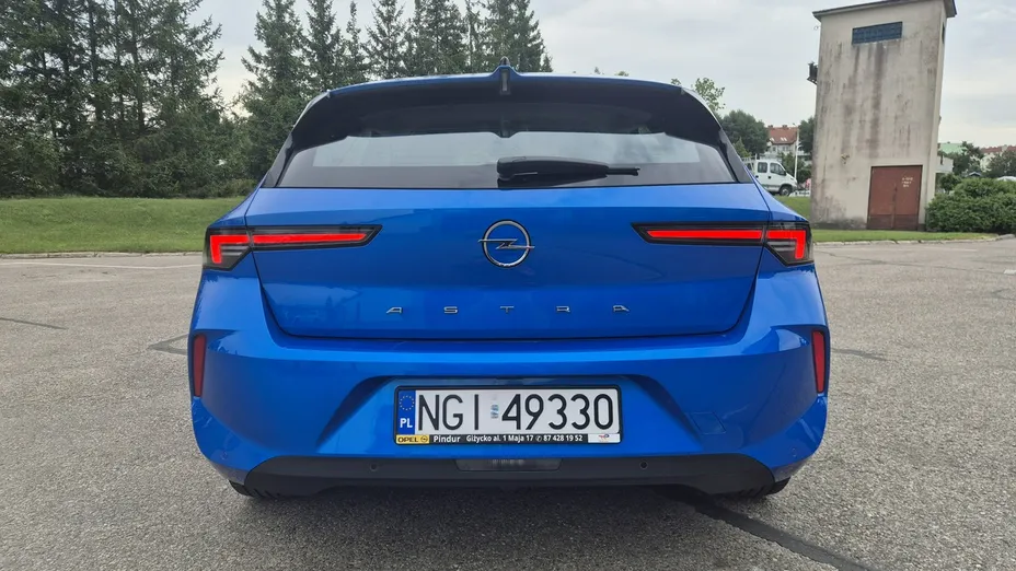 OPEL Astra -