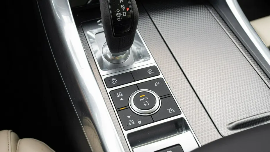 LAND ROVER Range Rover Sport -