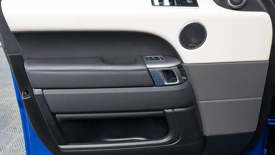 LAND ROVER Range Rover Sport -