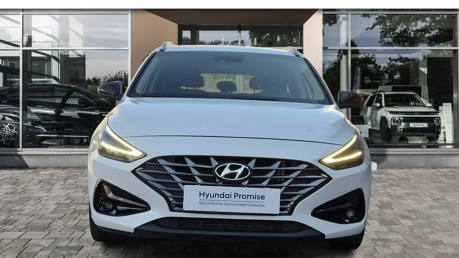 HYUNDAI i30 -