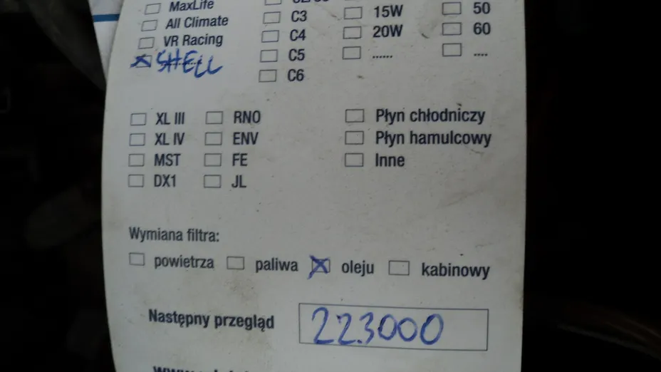 VOLKSWAGEN Passat -