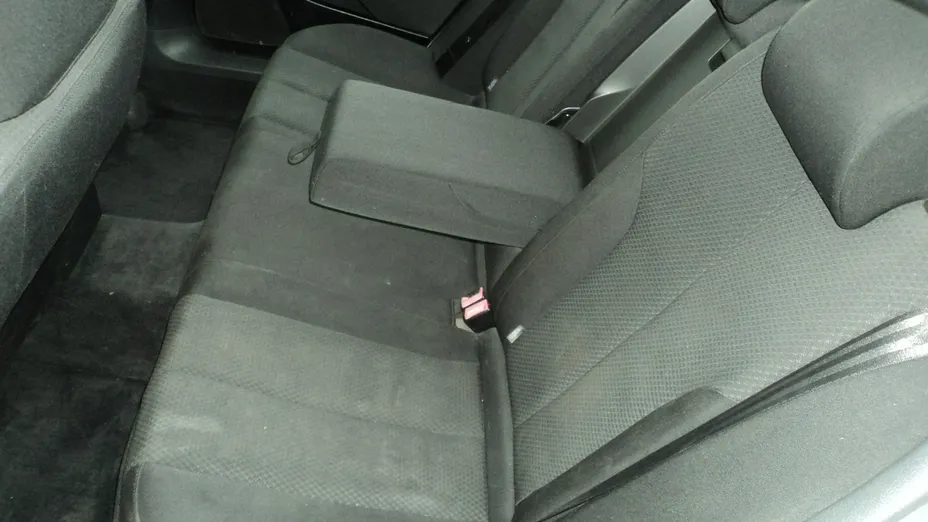 VOLKSWAGEN Passat -