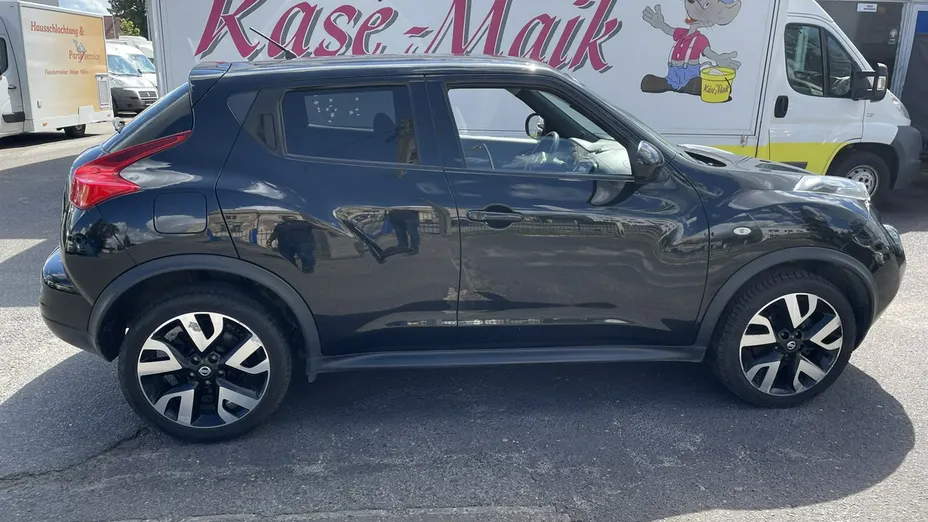 NISSAN Juke -