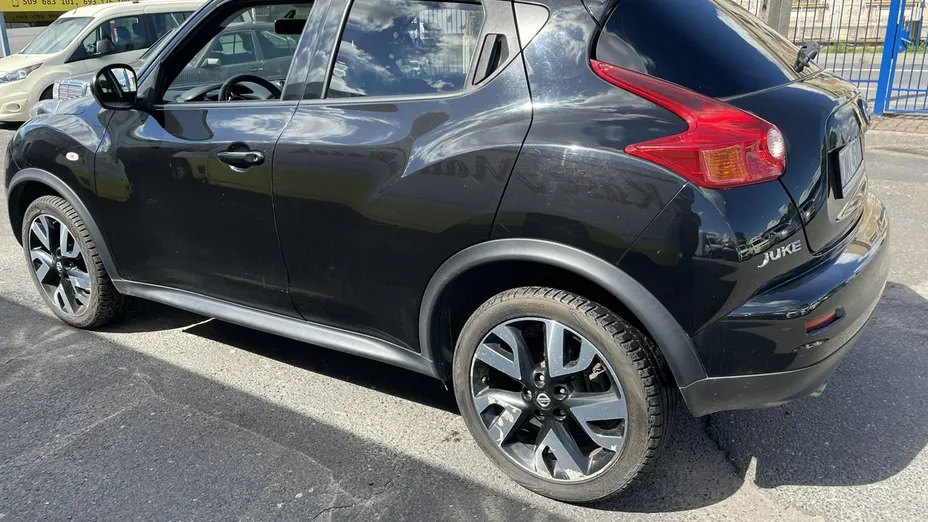 NISSAN Juke -