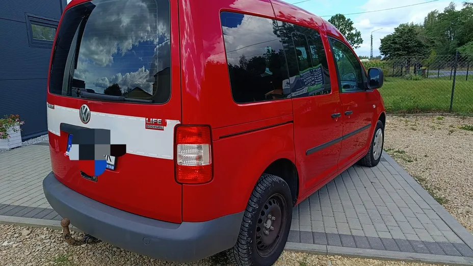VOLKSWAGEN Caddy -