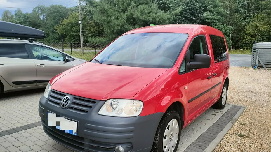 VOLKSWAGEN Caddy -