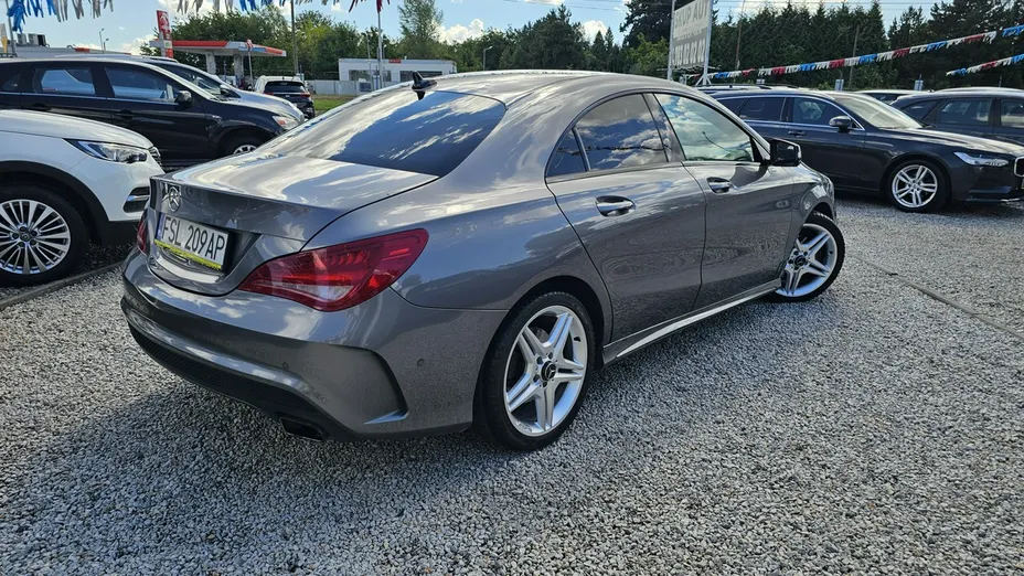 MERCEDES-BENZ CLA -