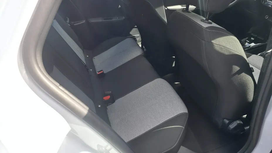 OPEL Corsa -