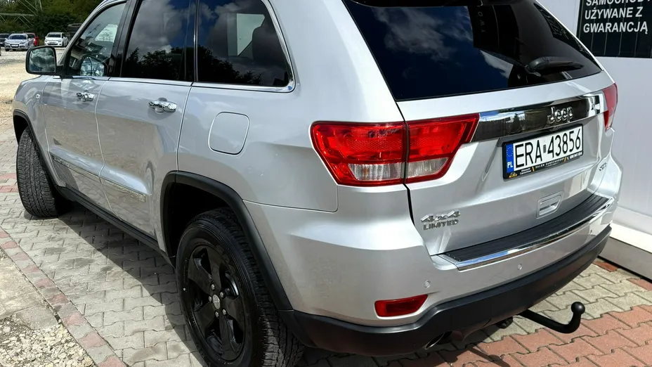 JEEP Grand Cherokee -