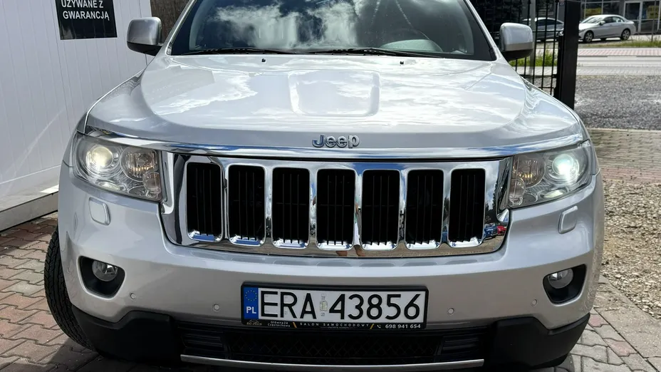 JEEP Grand Cherokee -