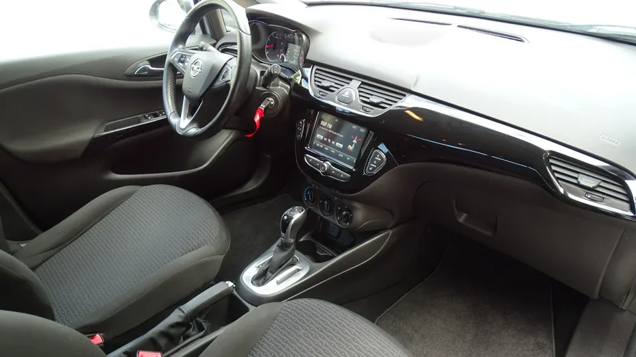 OPEL Corsa -