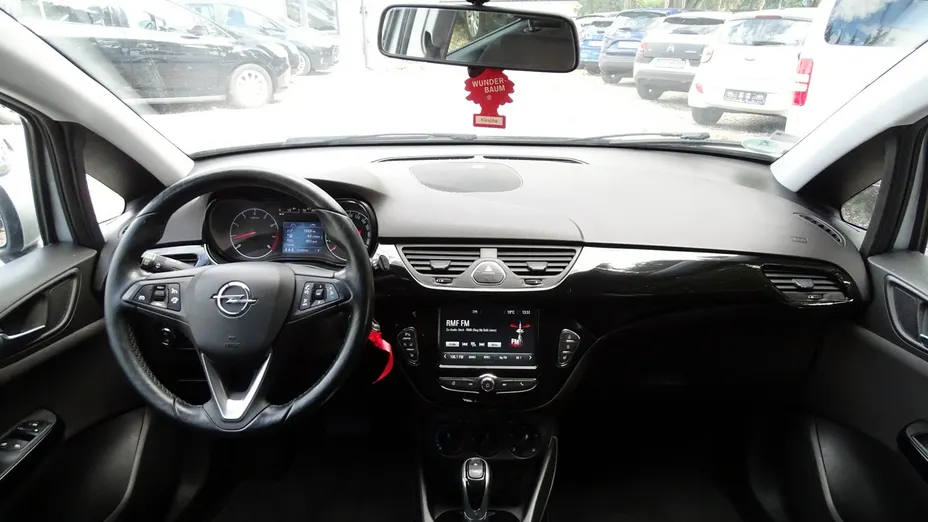 OPEL Corsa -
