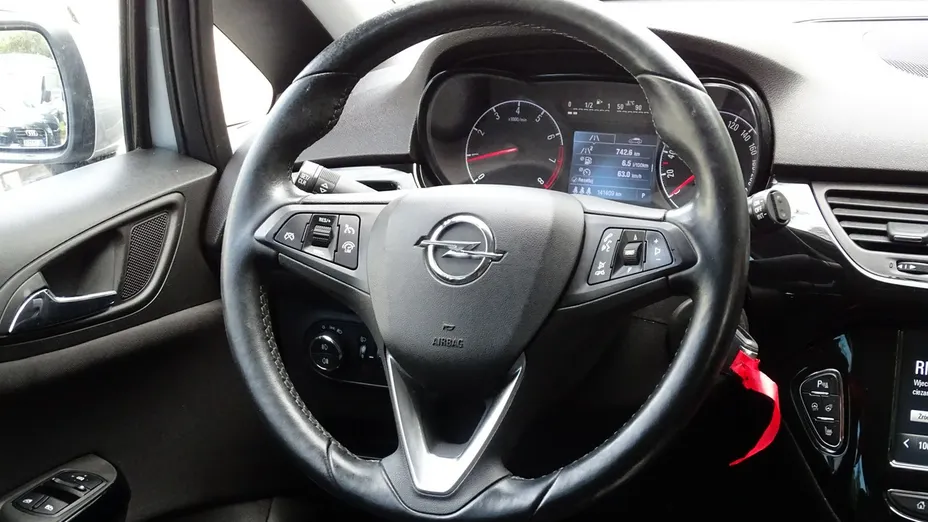 OPEL Corsa -