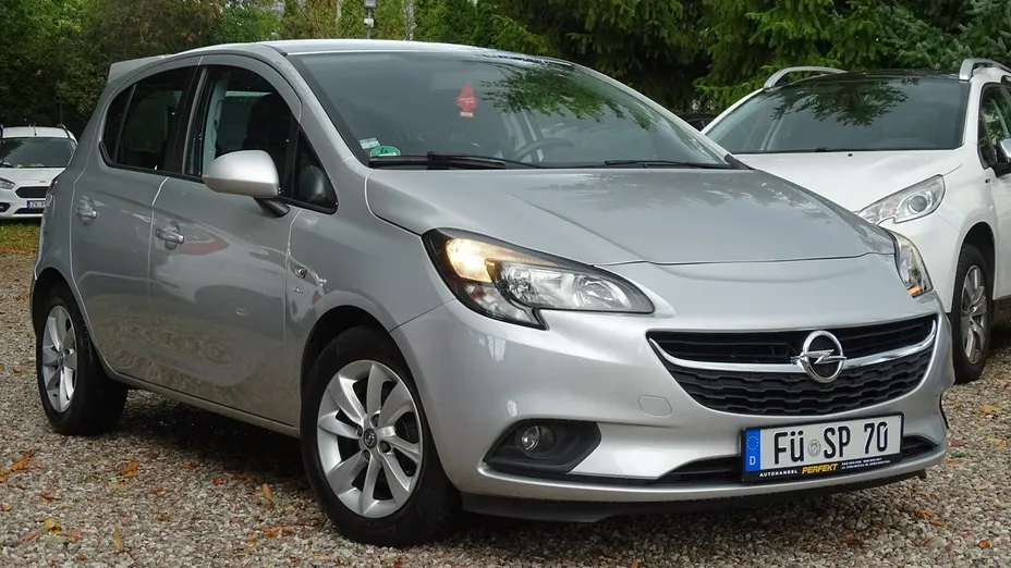 OPEL Corsa -