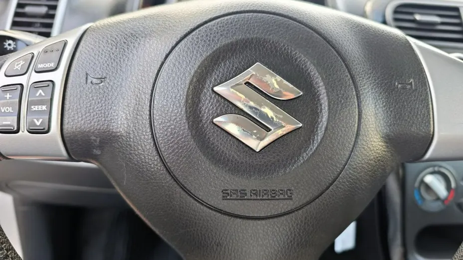 SUZUKI Splash -