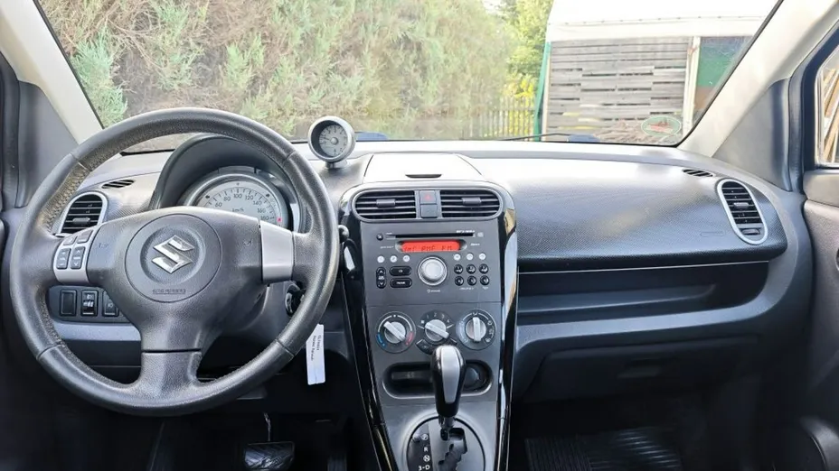 SUZUKI Splash -