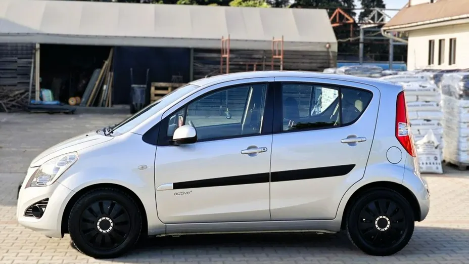 SUZUKI Splash -