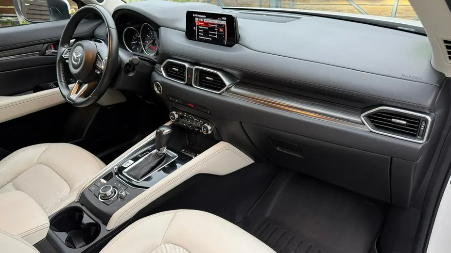 MAZDA CX-5 -