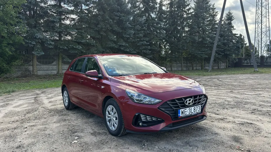 HYUNDAI i30 -