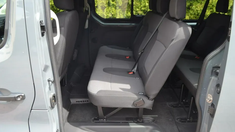 RENAULT Trafic -