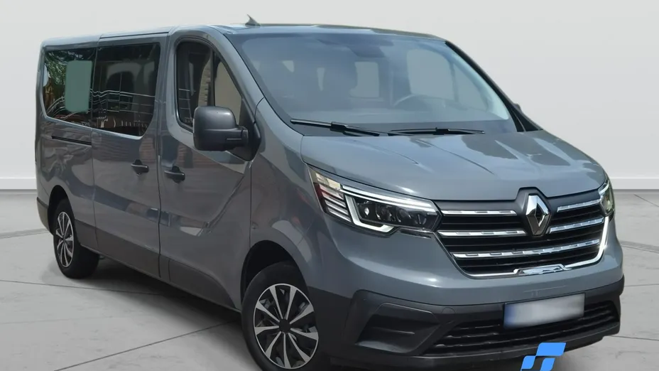RENAULT Trafic -