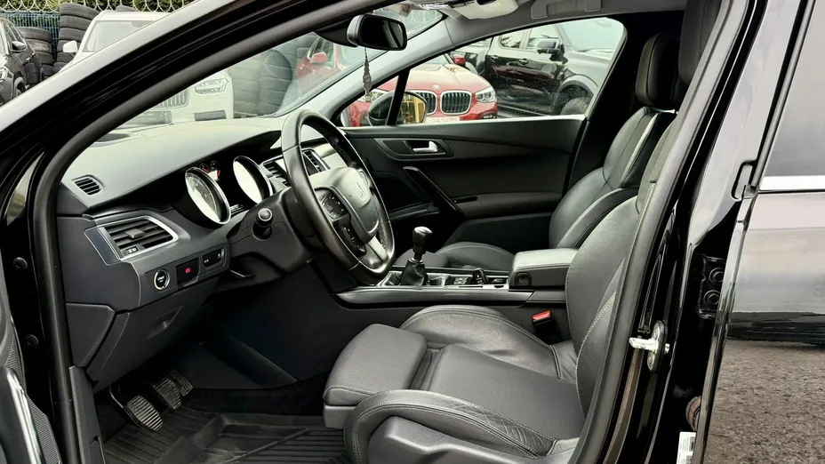 PEUGEOT 508 -