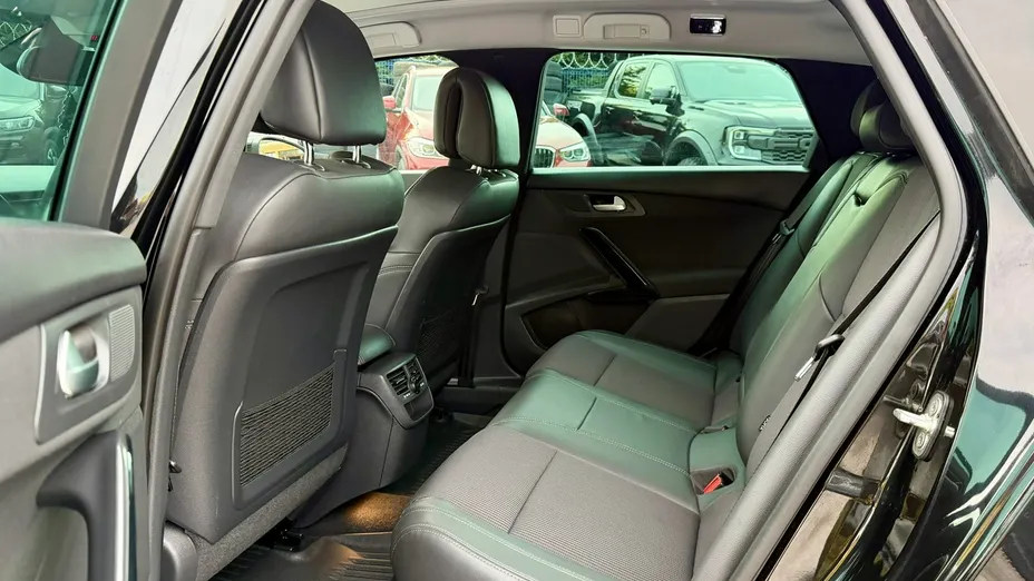 PEUGEOT 508 -