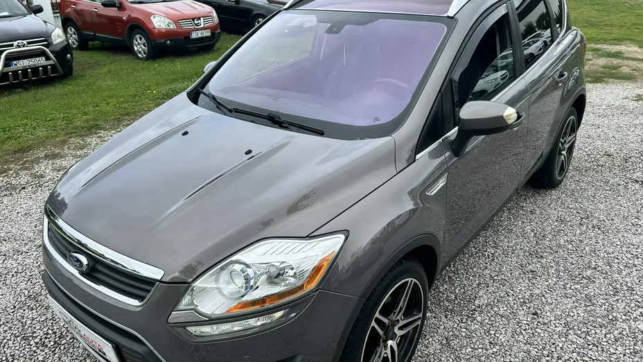 FORD Kuga -