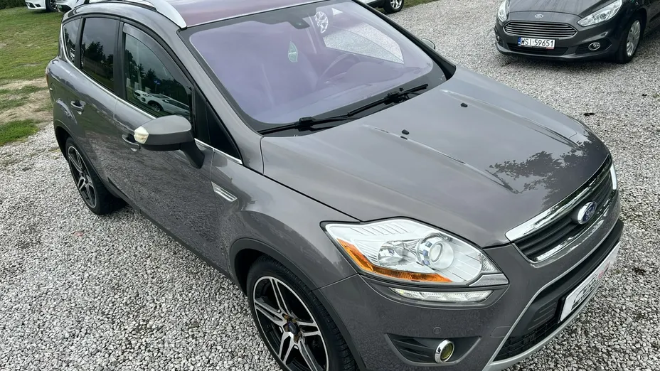FORD Kuga -