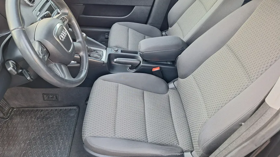AUDI A3 Sportback -