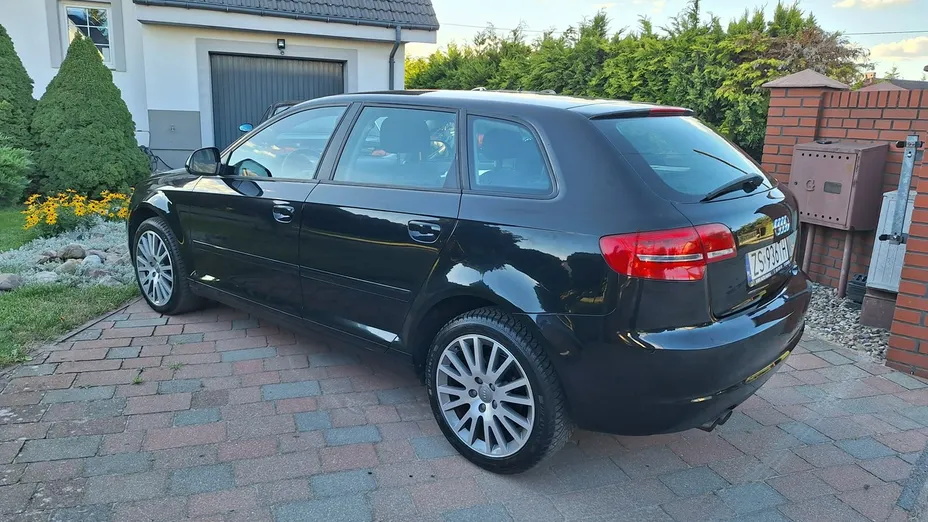 AUDI A3 Sportback -