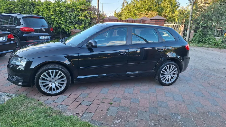 AUDI A3 Sportback -