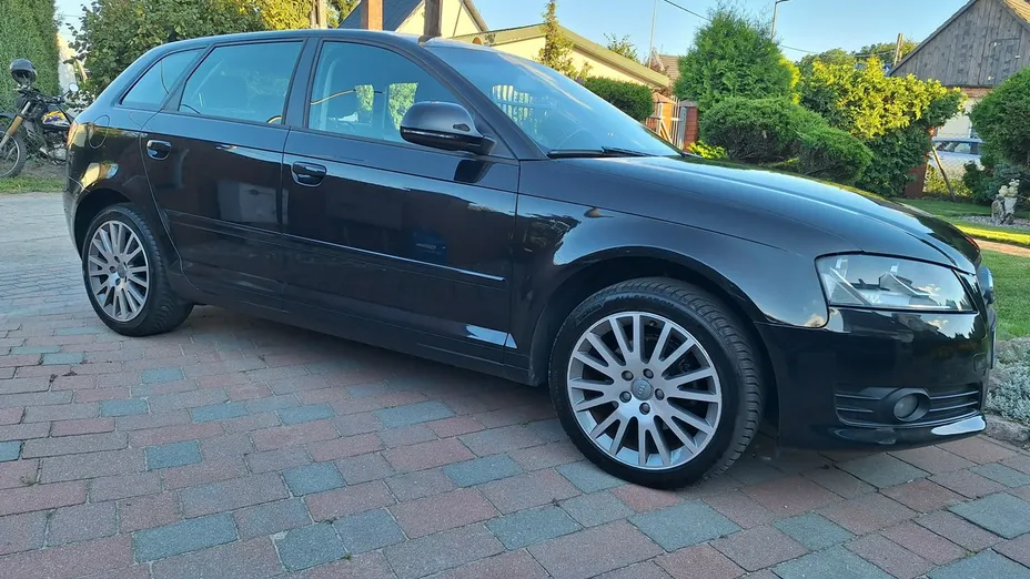AUDI A3 Sportback -