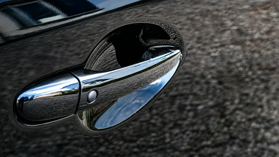 MAZDA 6 -