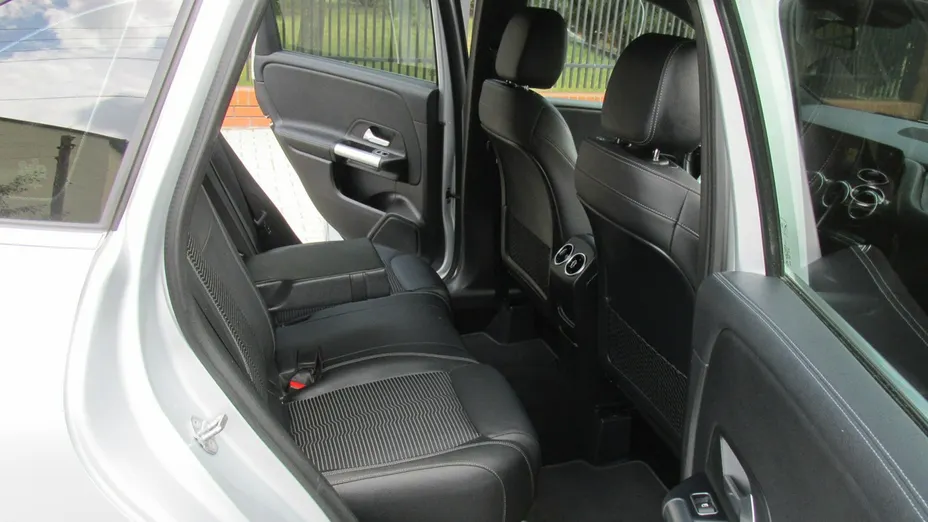MERCEDES-BENZ B Klasa -