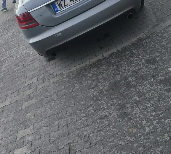 AUDI A6 -